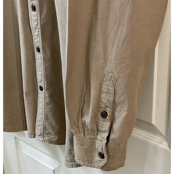 Carhartt Men's XL Loose Fit Brown Long Sleeve Button Up Work Shirt 104368 EUC - Picture 4 of 15